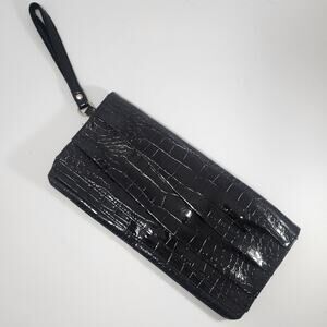 🌻3 for $18 Black Faux Leather Wristlet